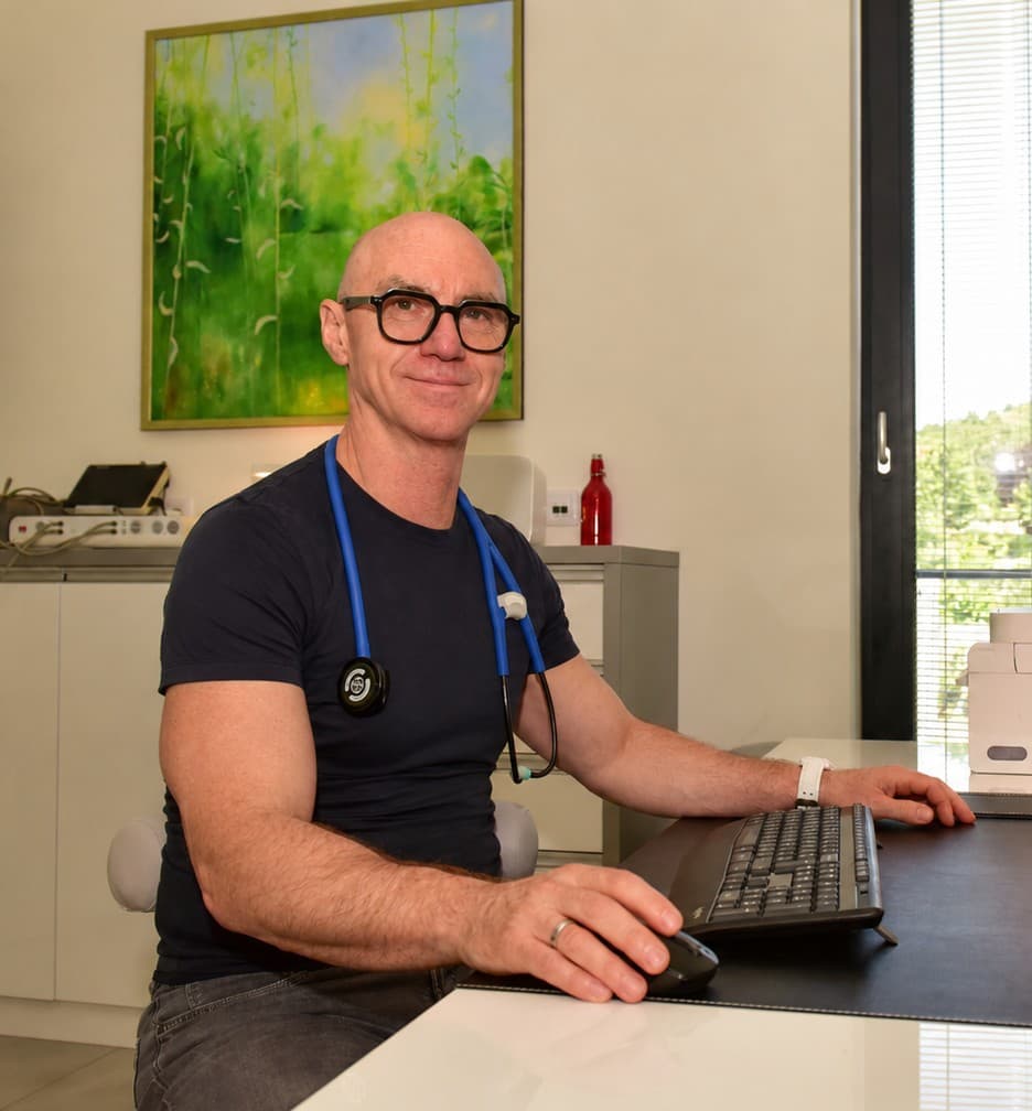 MUDr. Pavol Trnovec, PhD. v ambulancii MEDICA JUR